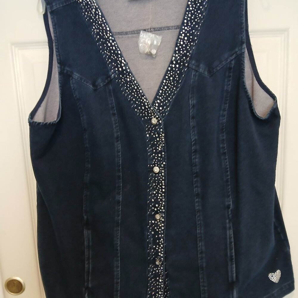 NWT - Quacker Factory DreamJeannes Sparkle Button Front Vest Denim Blue - L